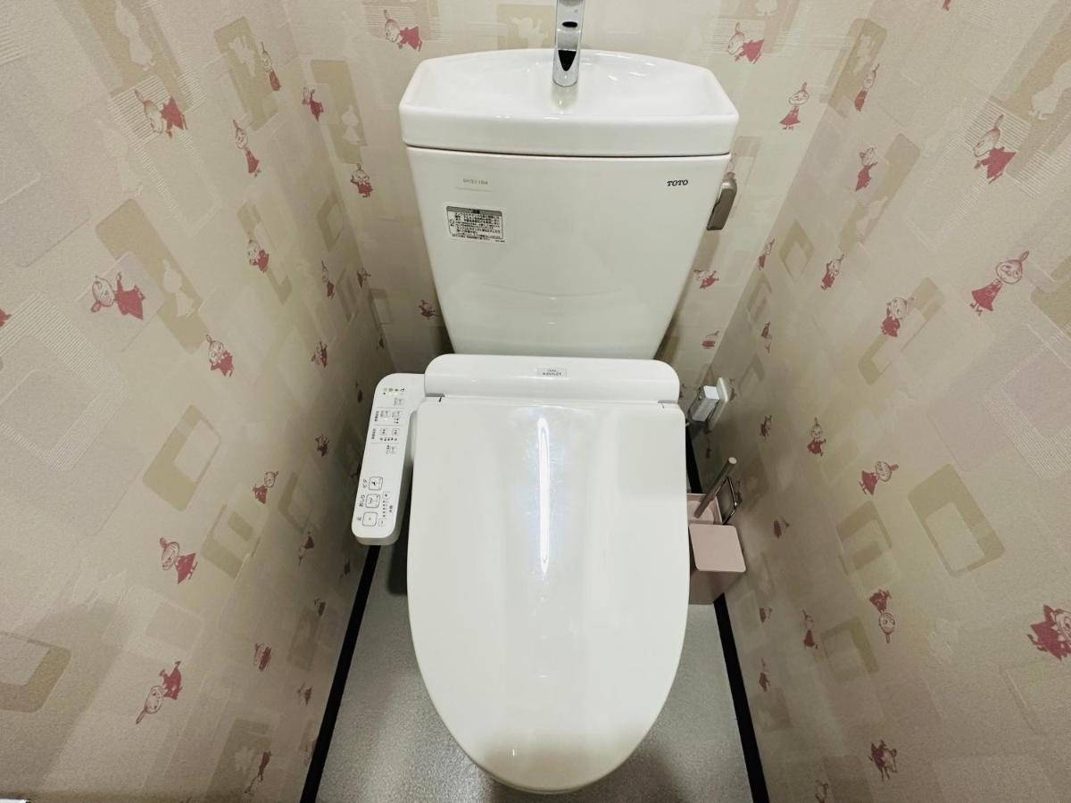 Apartamento 1102黒門市場1分!道頓堀まで徒歩8分!心斎橋まで徒歩9分!関西空港とusj直行電車バスあり *