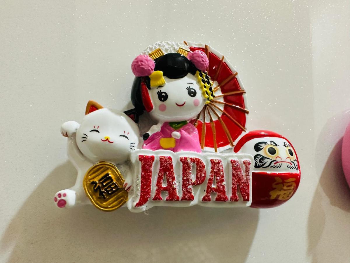 1102黒門市場1分!道頓堀まで徒歩8分!心斎橋まで徒歩9分!関西空港とusj直行電車バスあり Apartamento Osaka